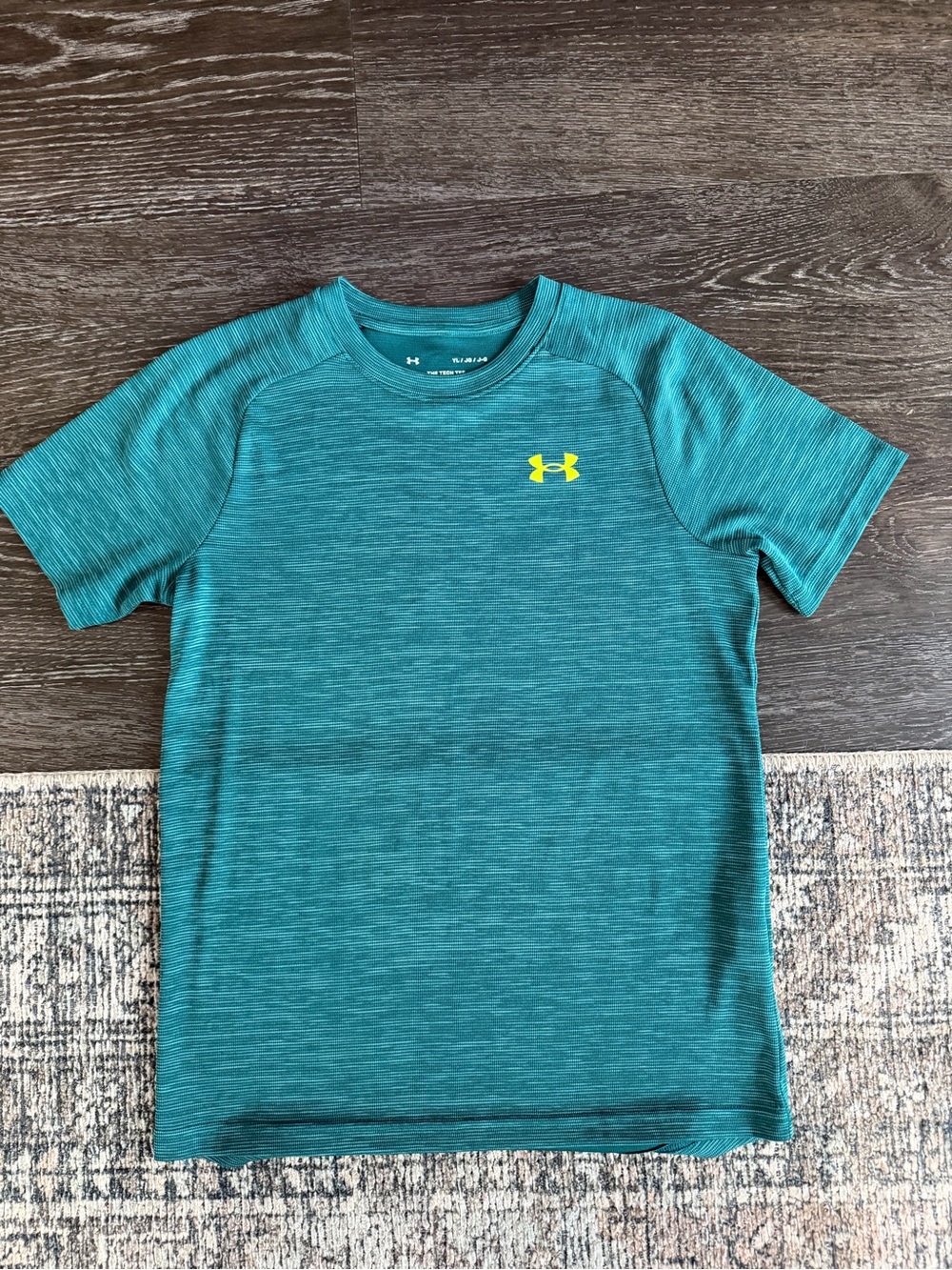 Under Armour Youth Large Tech Tee Green Performance Shirt